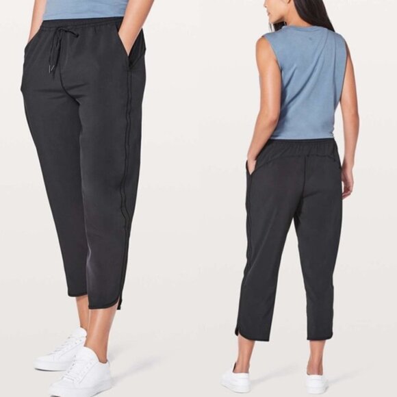 Lululemon Keep It Classic Crop 23" Black Size 8 - Picture 1 of 14